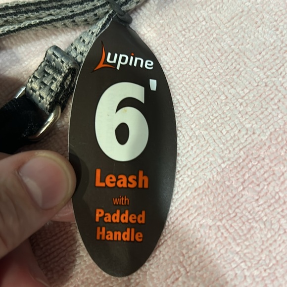 LupinePet dog leash - 1/2” wide, 6 foot long lead in granite color. - Picture 4 of 6